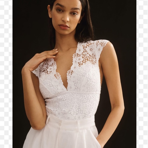 Brand New by Anthropologie THE ALANDRA CAP-SLEEVE LACE BODYSUIT - Picture 2 of 8